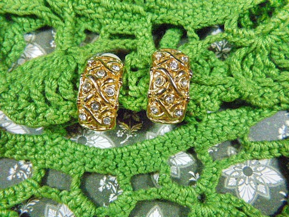 Vintage Gold and Rhinestone Hoop Clip Earrings - … - image 1