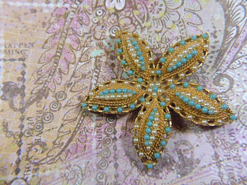 Star Brooch BR-573 Vintage SARAH COVENTRY Ocean Star Brooch Pearl Brooch Sarah Coventry Star Brooch