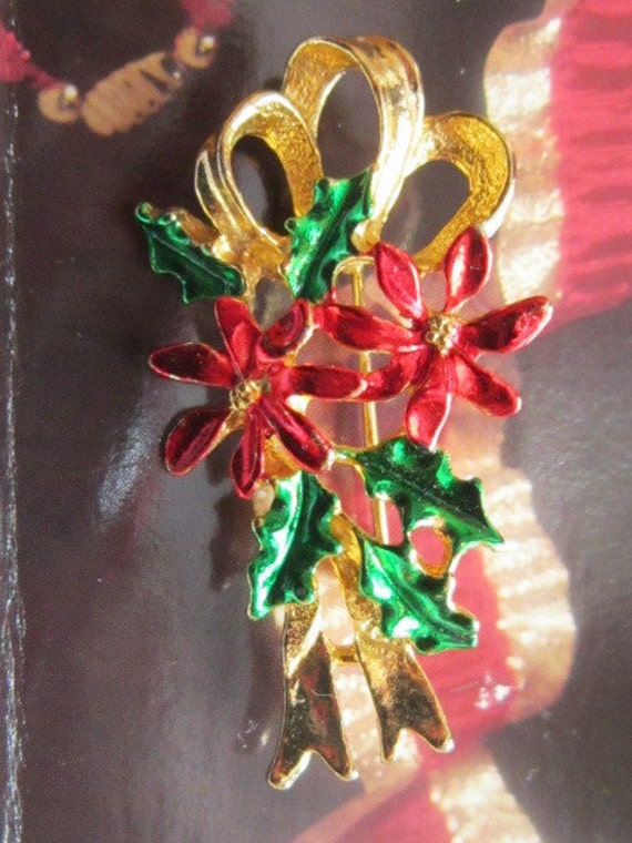 Vintage Poinsettia and Holly Christmas Brooch