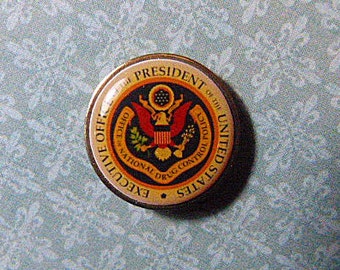 COLLECTIBLE Vintage Office of the President Political Tack - National Drug Control Policy - Political Button Tack - BR-093 -