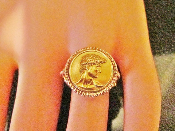 RARE Vintage 18KT Solid Gold GREEK COIN Style Ring - Vintage Coin Ring - Vintage Greek Ring - 18kt Gold Ring - 18kt Ring - 18kt Ring