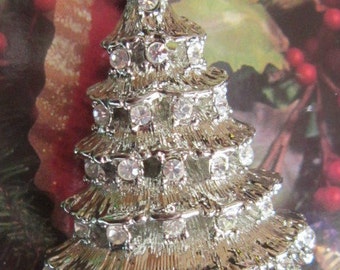 Vintage Christmas Tree Brooch With Rhinestones