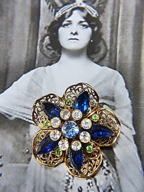 Vintage Cobalt Blue Rhinestone Flower Brooch - BR-