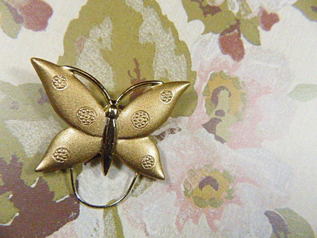 Vintage Golden Butterfly Brooch - BUT-58 - Etsy