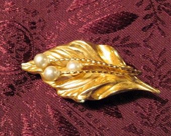Broche Vintage Losange Or Et Nacre Avec Décor Noir - Bijou Ancien En Bon état