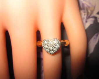 Vintage Gold Ring With Crystal Studded Heart - Size 8.75 - R-042