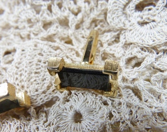 Vintage Black and Gold Cuff Links - BR-588 - Black Cuff Links - Onyx Cuff Links