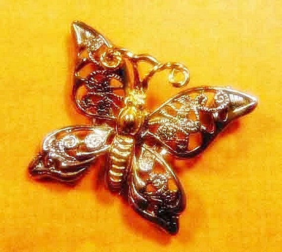 VINTAGE Victorian Gold Filigree Butterfly Brooch -