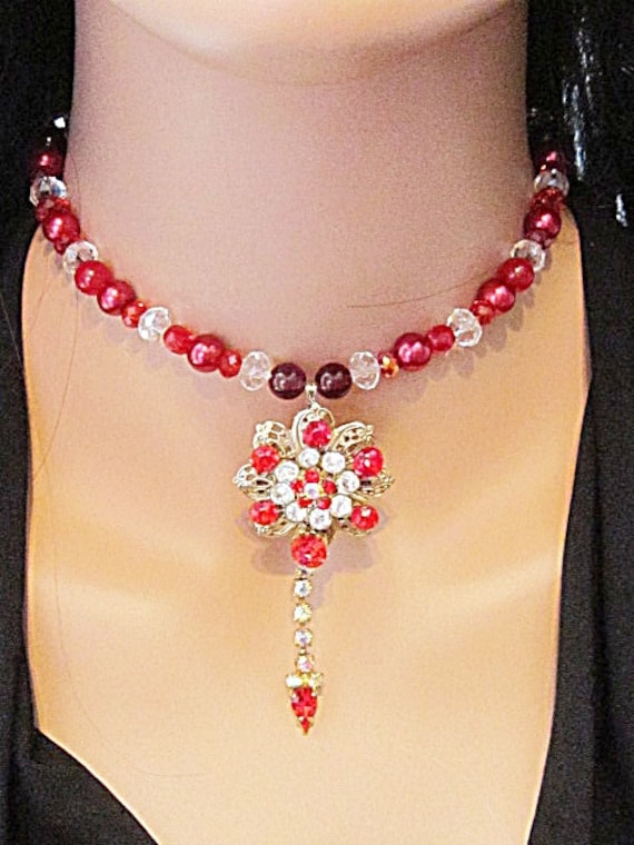 Vintage Red Rhinestone Necklace Choker - N-472 - R