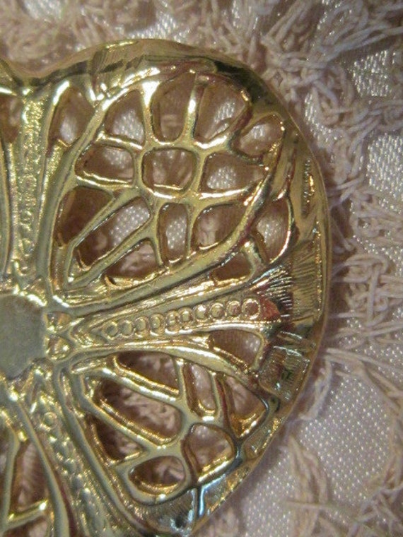 Vintage Filigree Gold Heart Brooch - BR-410 - Fil… - image 2