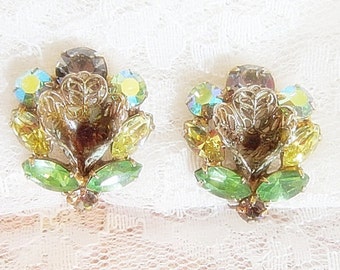 Vintage Aurora Borealis and Green Rhinestone Clip Earrings - Vintage Rhinestone Earrings - Green Rhinestone Earrings - V-EAR-190