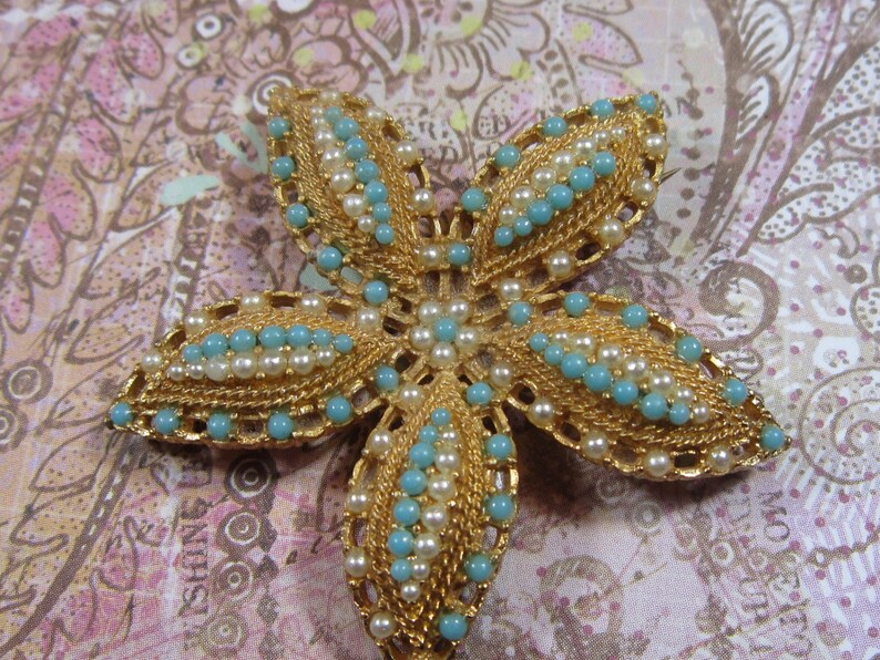 Star Brooch BR-573 Vintage SARAH COVENTRY Ocean Star Brooch Pearl Brooch Sarah Coventry Star Brooch