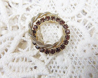 Vintage Brown Rhinestone Circle Brooch - BR-805 - Brown Rhinestone Round Brooch - Brown Rhinestone Brooch - Brown Rhinestone Circular Brooch