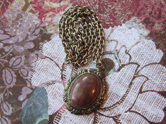 Vintage Stone Medallion and Gold Chain Necklace - image 1