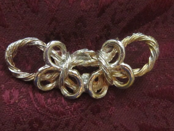 VINTAGE Gold Twist Brooch - Gold Brooch - Gold Pin