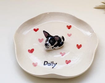 Personalized Red Heart Pet Portrait Ring Dish with 3D Dog/Cat Design Custom Heart-Shaped Pet Jewelry Dish Blue Floral Ceramic Tray Ring
