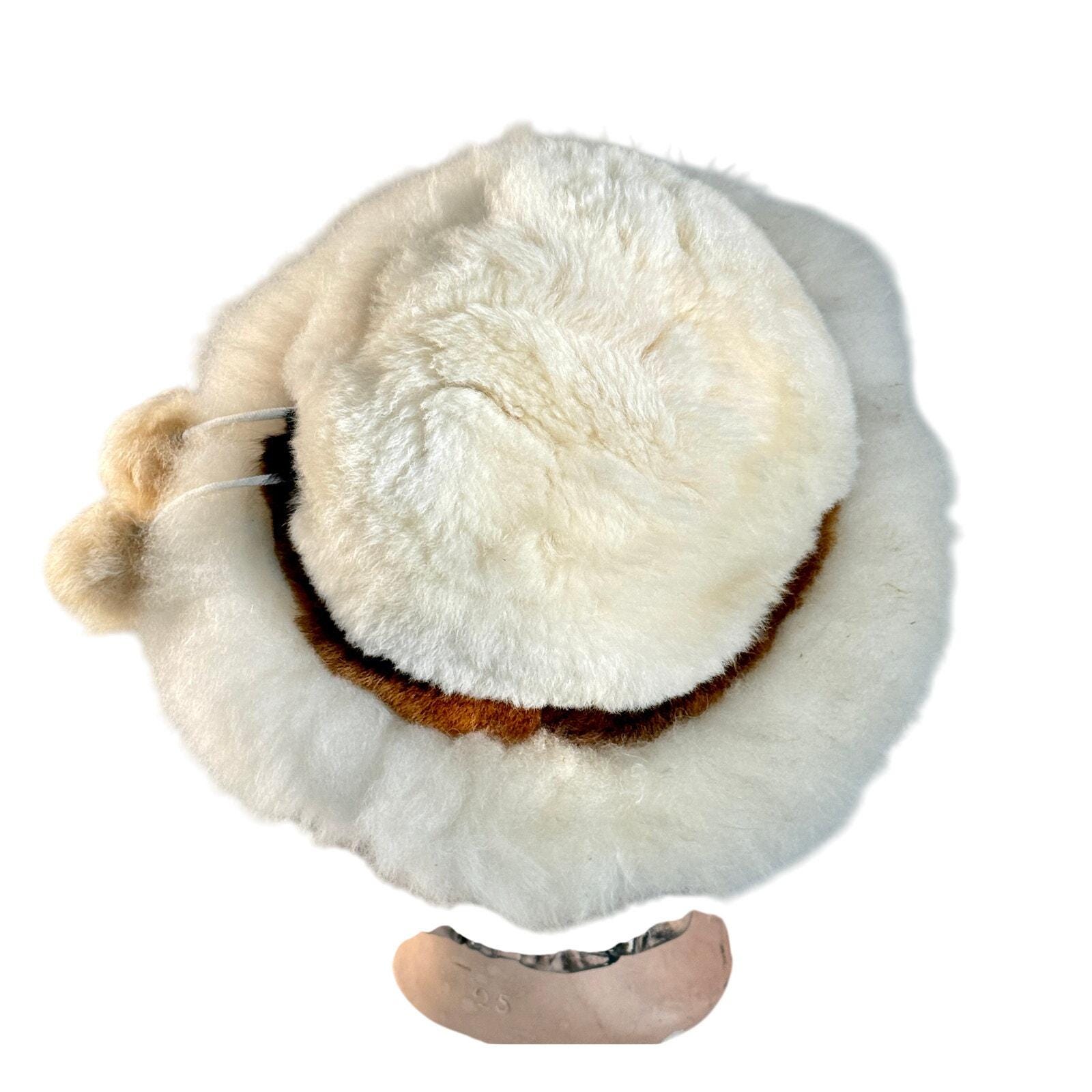 Womens VTG Ivory Shearling Big Brimmed Hat 1970s Large Size Pom Poms Womens VTG Ivory Shearling Big Brimmed Hat 1970s Large Size  main image 3
