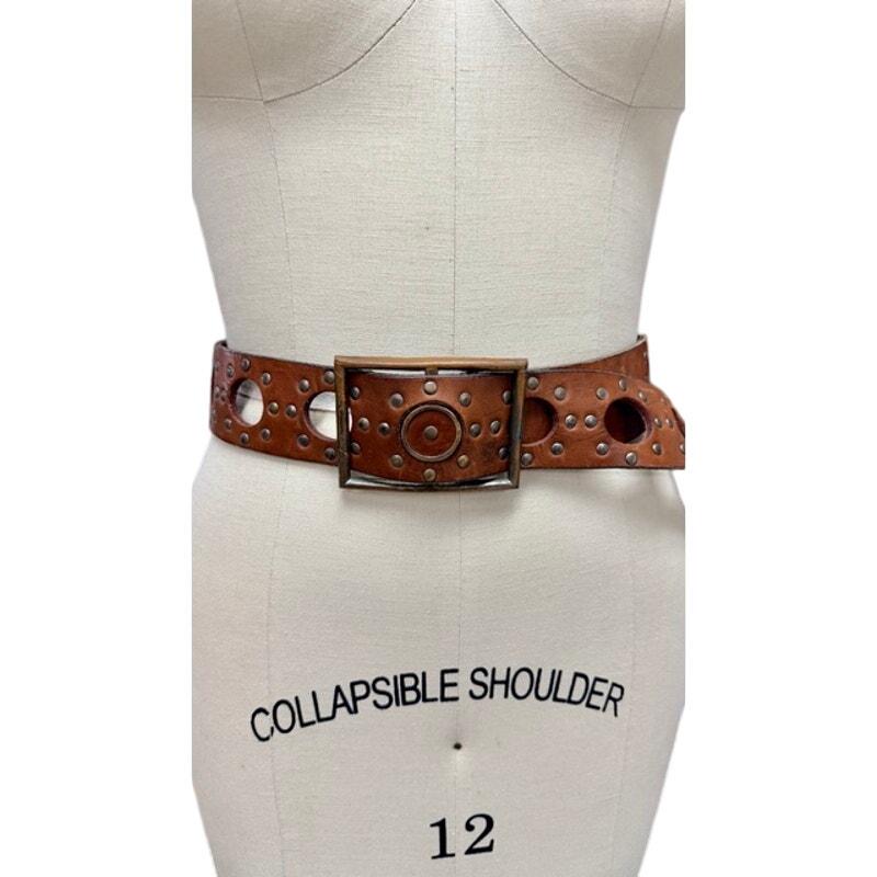 VTG Y2K Brown Leather Grommet Circle Stud Belt Boho Festival  display picture 3