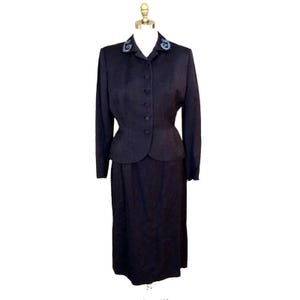 Vtg Retro Womens 1940s Suit Wool Ladies Suit WW2 Navy Blue Embellished Collar S