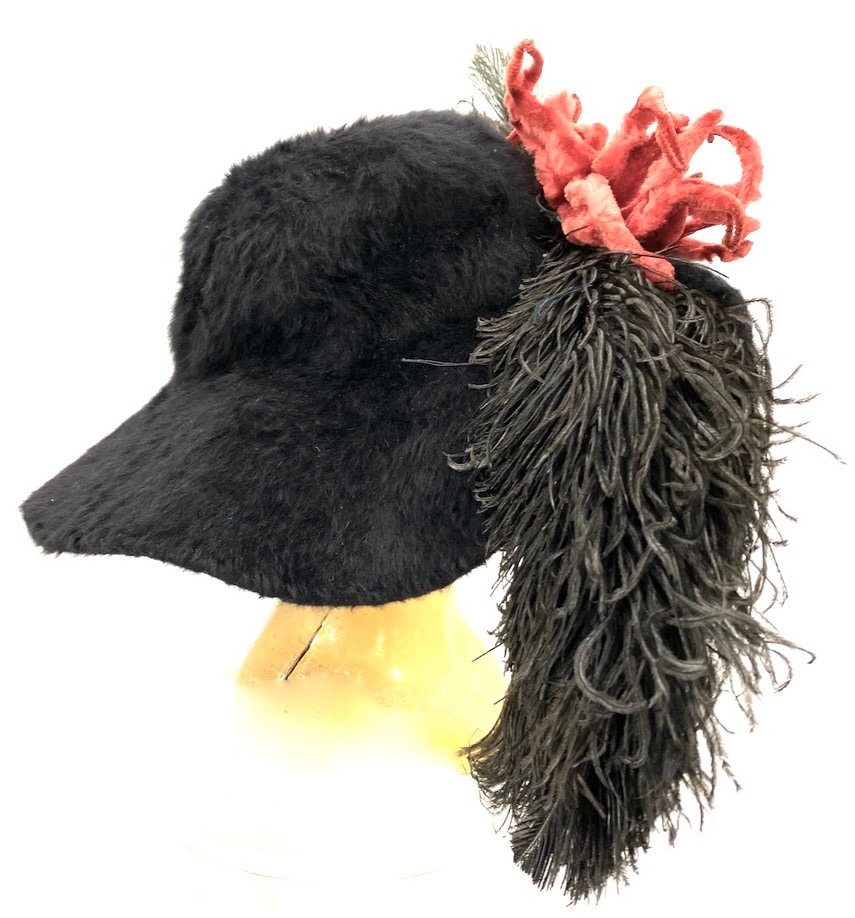 Antique Victorian Beaver Fur Felt Hat: Wide Brim, Feathers