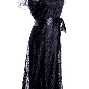 VTG 1940s Lace Gown Black Full Length Dress Slip Wearable 40-32-44 image 4