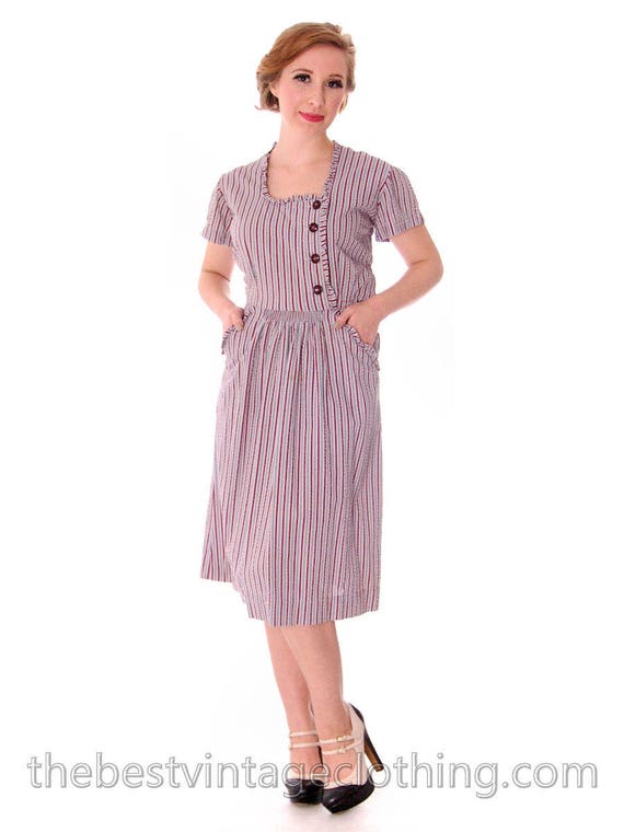 Early 1940s VTG House Dress Blue Red Striped Seer… - image 1