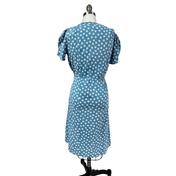 1930s 1940s WW2 VTG Blue Cotton House Dress V Nec… - image 4