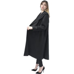 Retro Womens Black Wool Swing Coat 1940s 1950s M-L Fab Bakelite Ornaments Duster