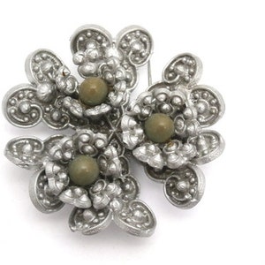 1930s Celluloid Brooch / Vintage Celluloid Flower Pin in Silver and Olive Green