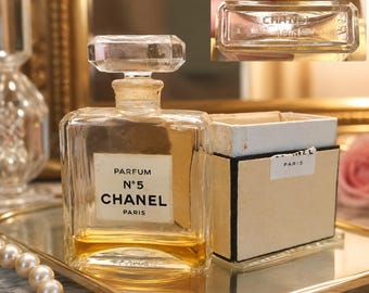 Butelka toaletowa VTG Chanel France z częściowym pudełkiem, lata 50. i 60. XX wieku