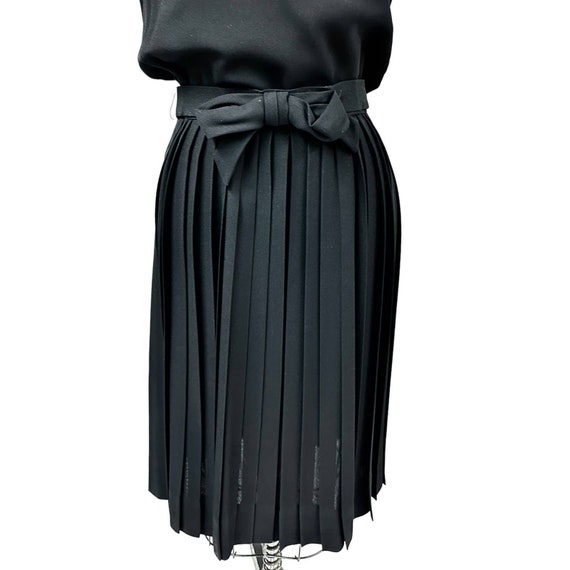 1950s VTG Suzy Perette Black Crepe Sleeveless Coc… - image 2