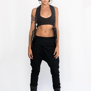 Lågskuren halternecktopp, svart BH-topp, festivalcrop top, danscrop top, boho, EDM, psytrancekläder, Burning Man-topp, älvtopp, pixietopp bild 7