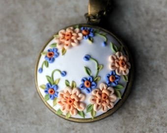 Lovely Polymer Clay Applique Statement Pendant Necklace in White and Peach