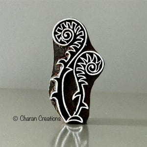 Sello para arcilla, cuero, sello de madera de la India, sello de impresión en bloque, bloques de sellos de impresión - Helecho cabeza de violín