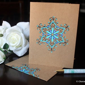 Carte vierge kraft imprimée à la main avec enveloppe