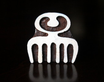 Sellos de madera, sellos textiles, tjaps, sellos de cerámica, bloques tallados a mano - Símbolo Adinkra: Duafe (Feminidad)