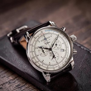 Herrklocka med vintagekronograf, kvartsur, vit urtavla, arabiska siffror, brunt läder, tachymeter, affärsmässig, casual, present till honom - replika