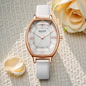 Sparkling Women’s Luxury Leather Watch Elegant Quartz Wristwatch for Ladies Romantic Fashion Analog Timepiece Gift for Her Daily Wear White