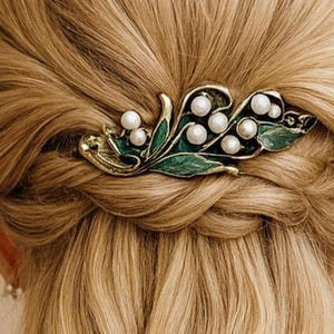 Wedding Lily Hair - Etsy UK display picture 1