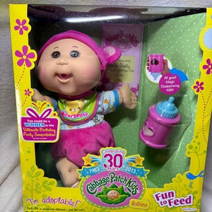 Vintage 2013 Cabbage Patch Kids 30th Anniversary "Fun to Feed" Baby Doll - NIB