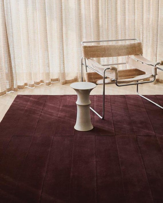 Hand Tufted Plum Textured Rug – Mid Century Inspired Living Room Carpet