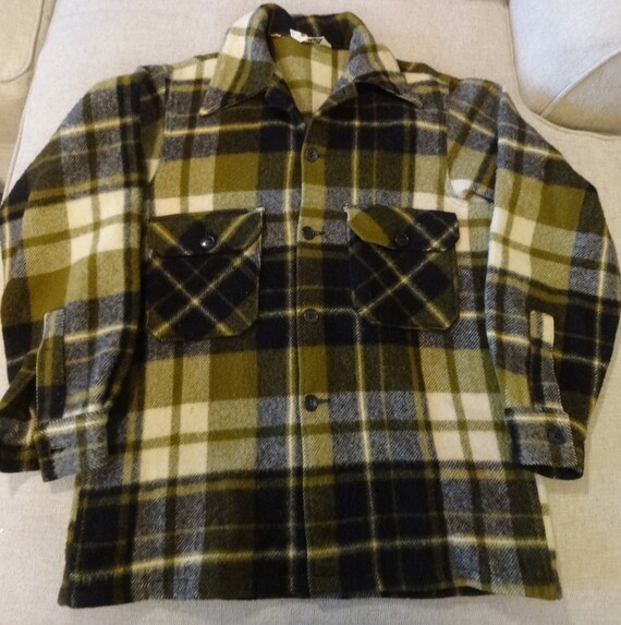 Vintage 60s Woolrich Plaid Wool Flannel Shacket J… - image 1