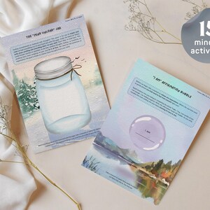 Op de afbeelding: Twee bedrukte activiteitenbladen met aquarelillustraties. E&eacute;n blad getiteld The Mind Unload Jar toont een glazen pot tegen een winterlandschap. Het andere blad getiteld I Am Affirmation Bubble toont een paarse bubbel boven een meerlandschap.