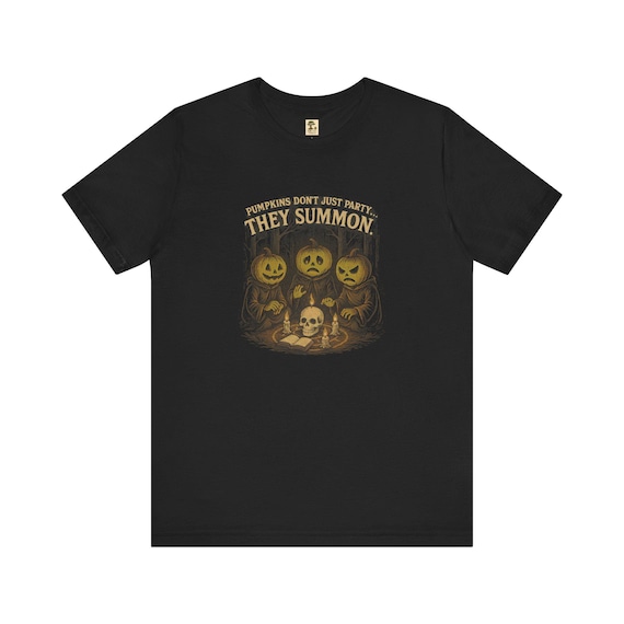 Halloween Kürbis-Schädel T-Shirt | Unisex Kurzarm Shirt | Halloween Geschenk | Sportshirt | PineAndThread