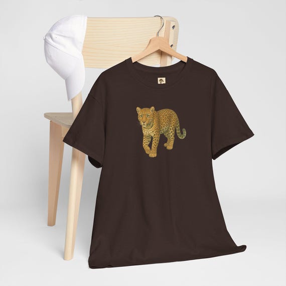 T-Shirt Leopard | Unisex | Kurzarm | Wildnis und Natur | Geschenk | PineAndThread | Sportshirt