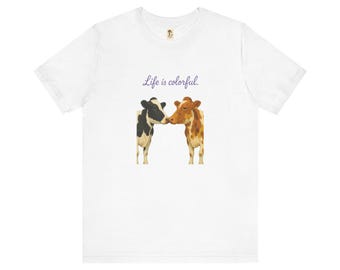 Colorful T-shirt | Unisex short sleeve | Cow print | Gift idea | Lifestyle | Nature & animal lovers | Sports shirt | 100% cotton