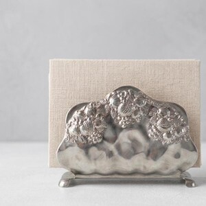 Portatovaglioli vintage BMF placcato in argento, decorazione da tavola barocca floreale in stile tedesco.