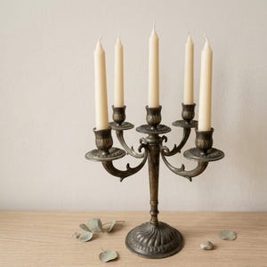 Vintage Kerzenständer, antiker 5-armiger Kerzenhalter, schwerer massiver Kerzenständer, Gothic Decor