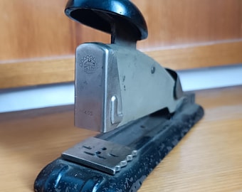 Agrafeuse KIN vintage 405 - Agrafeuse de bureau tchécoslovaque tout en métal des années 1970 - Décoration de bureau industrielle et fournitures de bureau rétro - Agrafeuse Kin