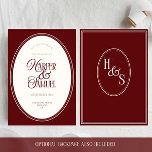 Puede incluir: Invitaci&oacute;n de boda burdeos con texto blanco y marco ovalado. El texto dice: "Est&aacute;n invitados a la boda de Harper & Samuel, 6 de septiembre de 2026, Oakmoore House, Inglaterra, Reino Unido." La parte posterior tiene las iniciales "H & S".